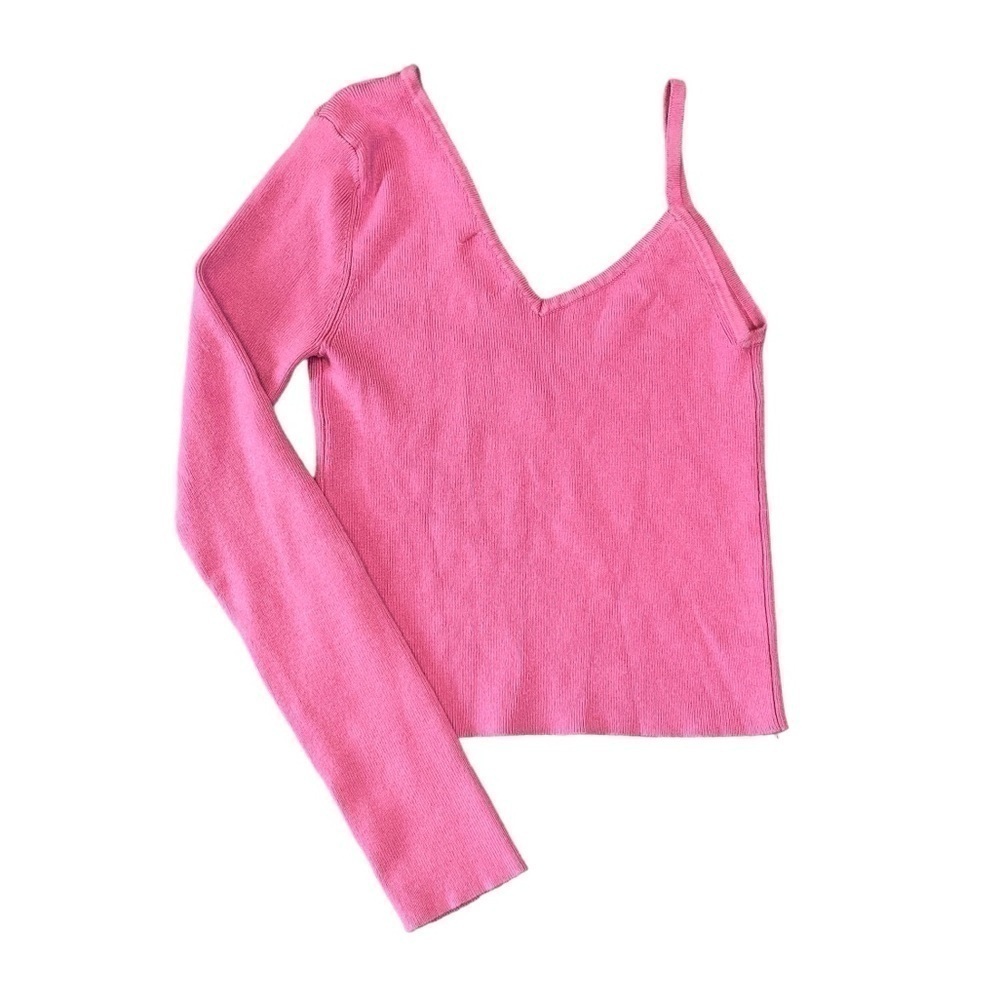 Superdown Revolve One Shoulder V-Neck Knit Crop Sweater. Barbie Pink XS #915 - Picture 2 of 4